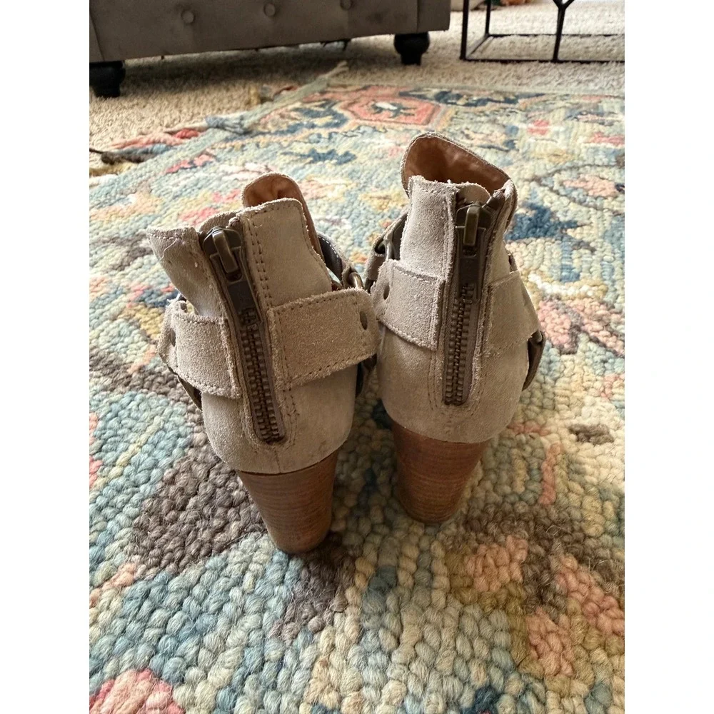 Seychelles Impossible Sand Suede Cutout Western Booties 6.5